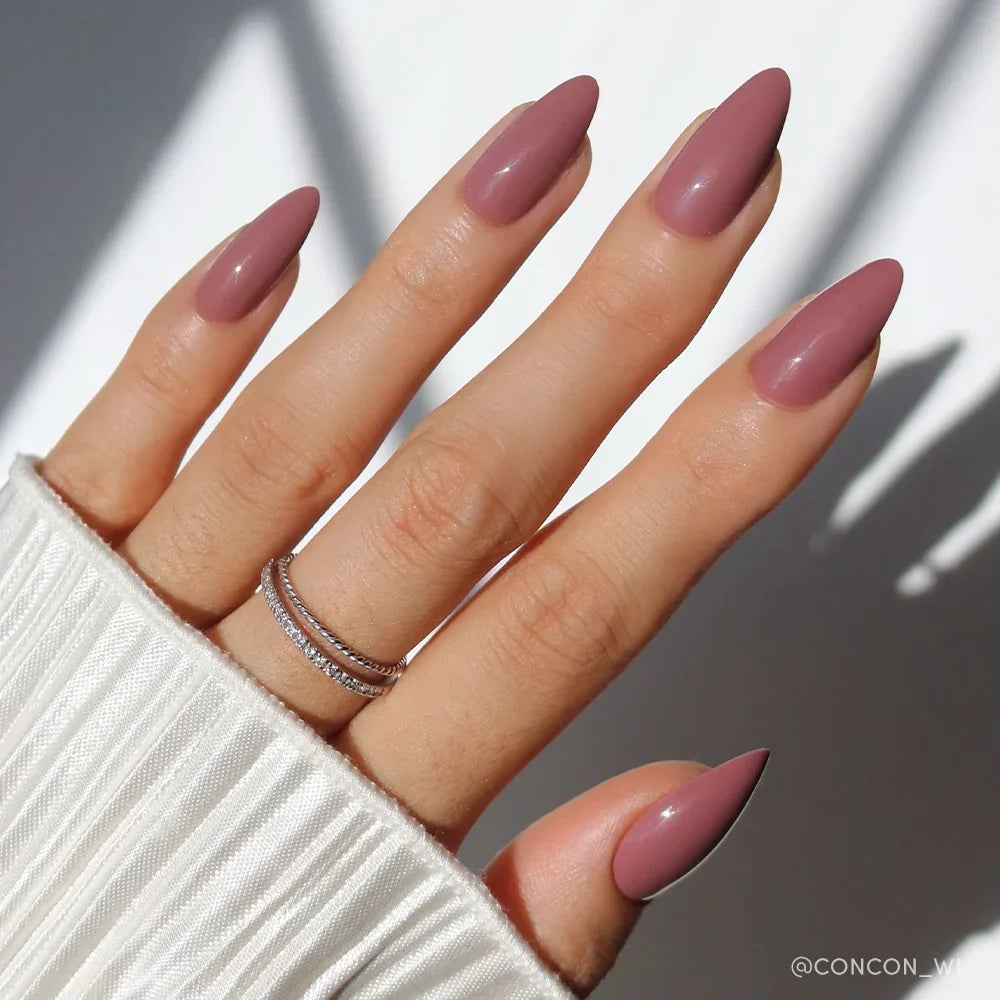 Mauve Wife
