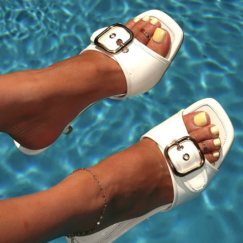 Yellow Pop Toenail